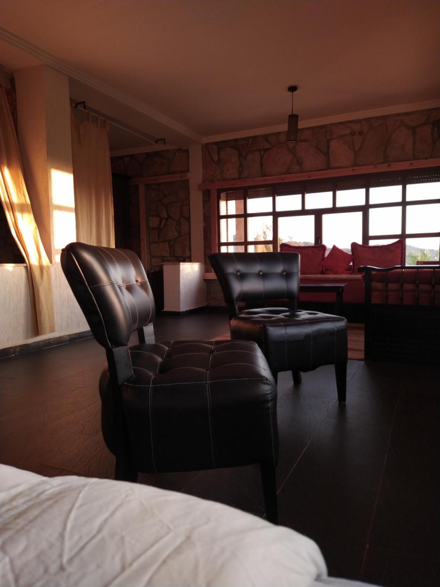 Rise In Valley Hotel Ifrane  Room photo